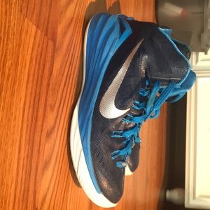 Nike basketball shoes